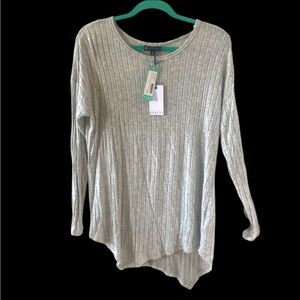 Bobeau Asymmetrical Grey Knit Top! Size M/Oversized! Comfy for Fall! New!